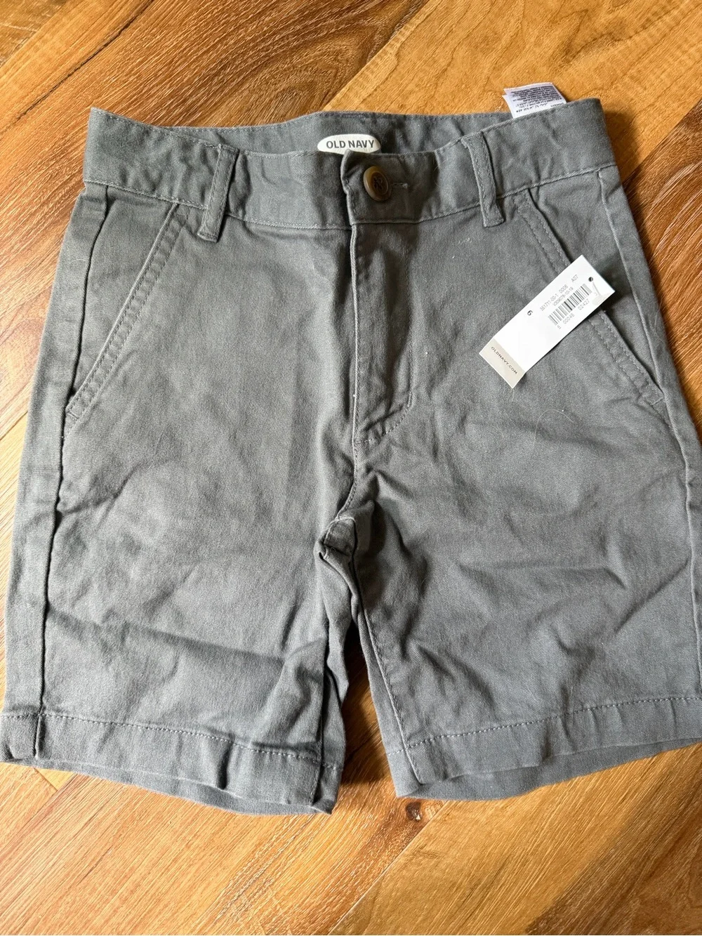 Old Navy Boys' Shorts size 6 - Gray, Teal, Red, Blue